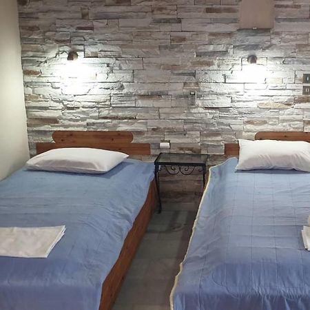 Evi Studios & Apartments Naxos City ภายนอก รูปภาพ